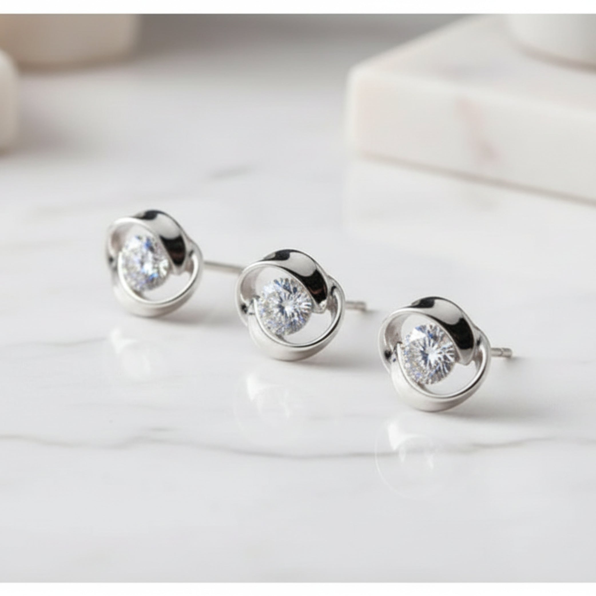 Women’s Silver Retro Earrings – Vintage Style Dangle Jewelry for Everyday & Party Wear