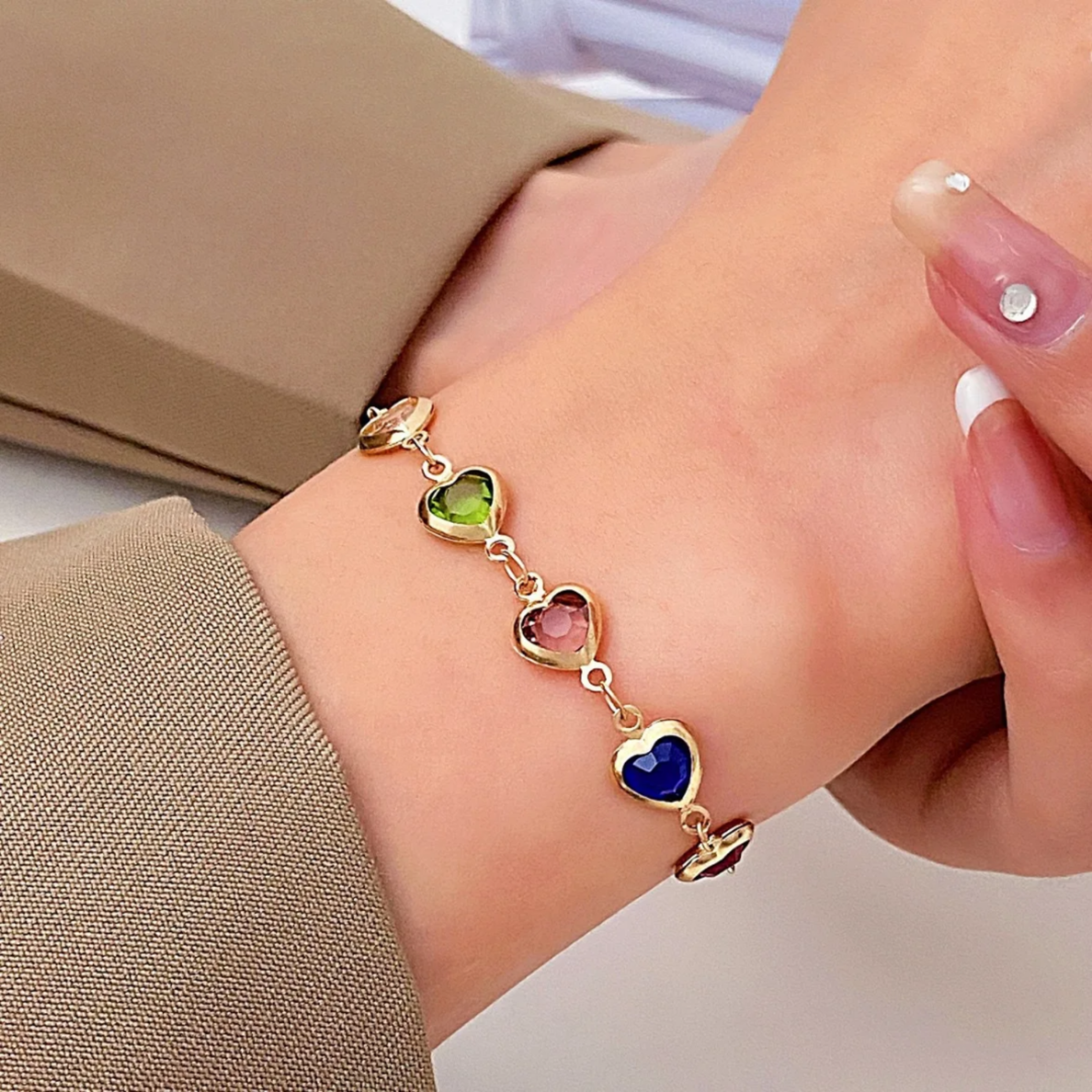Prismatic Heart Crystal Bracelet – Multicolor Sparkle Jewelry, Adjustable Romantic Gift for Women & Teens