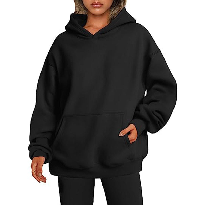 Women's Oversized Hooded Sweater With Pockets